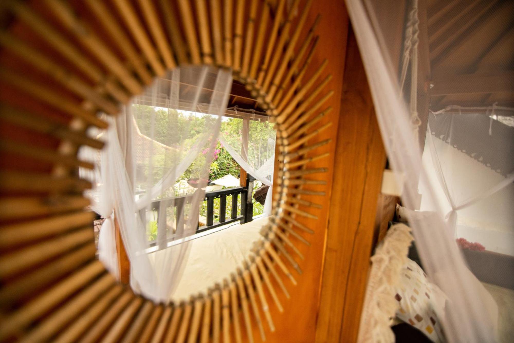 Rumah Singa - Holistic Healing Retreat กิลิไอร์ ภายนอก รูปภาพ