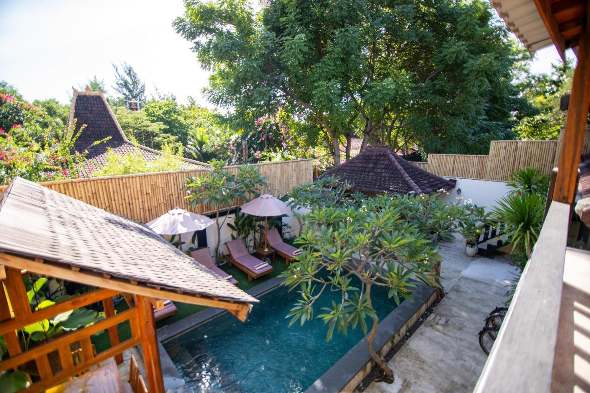 Rumah Singa - Holistic Healing Retreat กิลิไอร์ ภายนอก รูปภาพ
